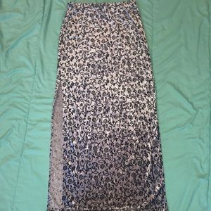 JOULE; Long gray and black skirt;women size medium